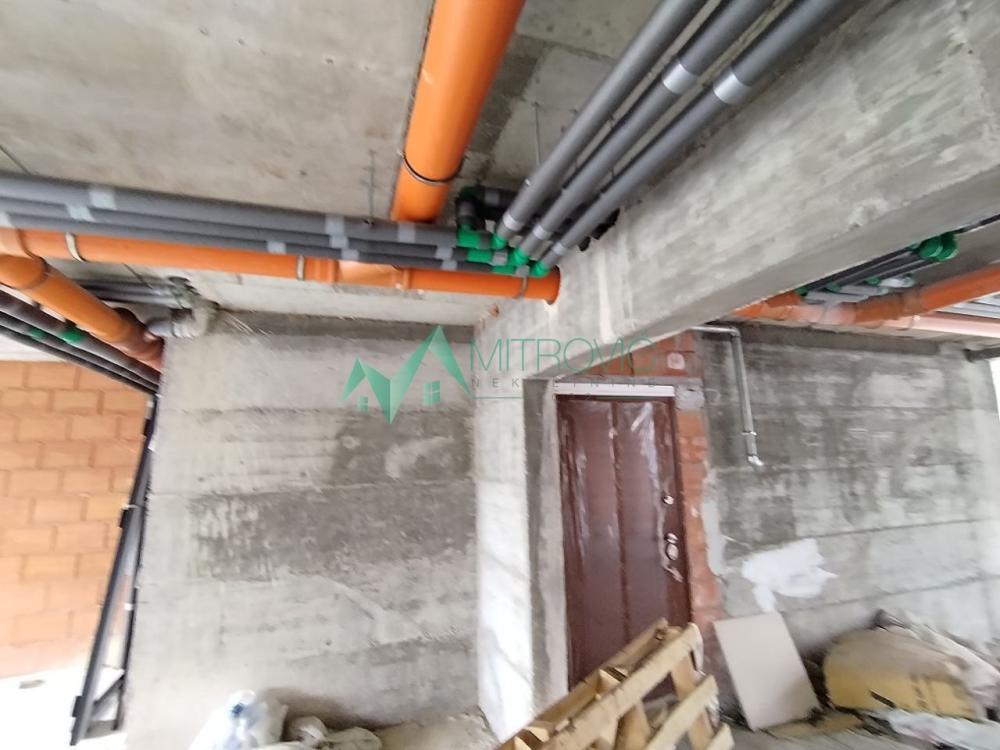 Slika 2 -  Lokal na prodaju, 349m2, 802.700€