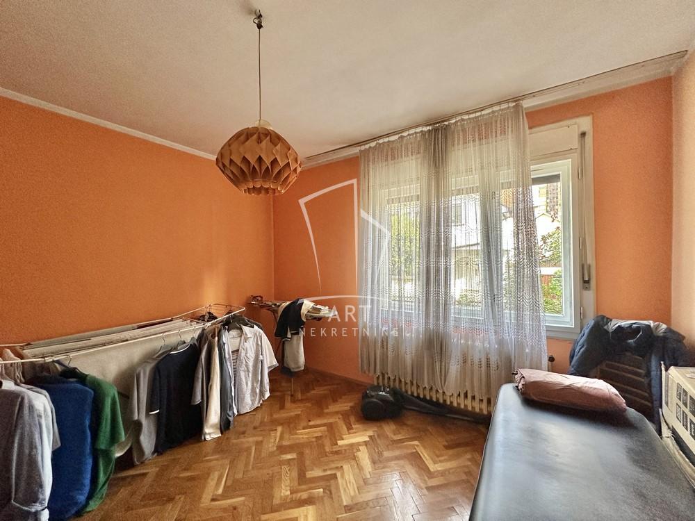 Slika 8 - Banjička,  Kuća na prodaju, 111m2, 240.000€