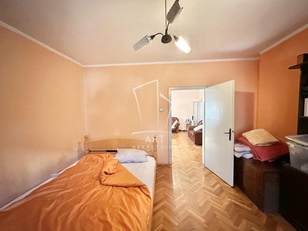 Slika 7 - Banjička,  Kuća na prodaju, 111m2, 240.000€