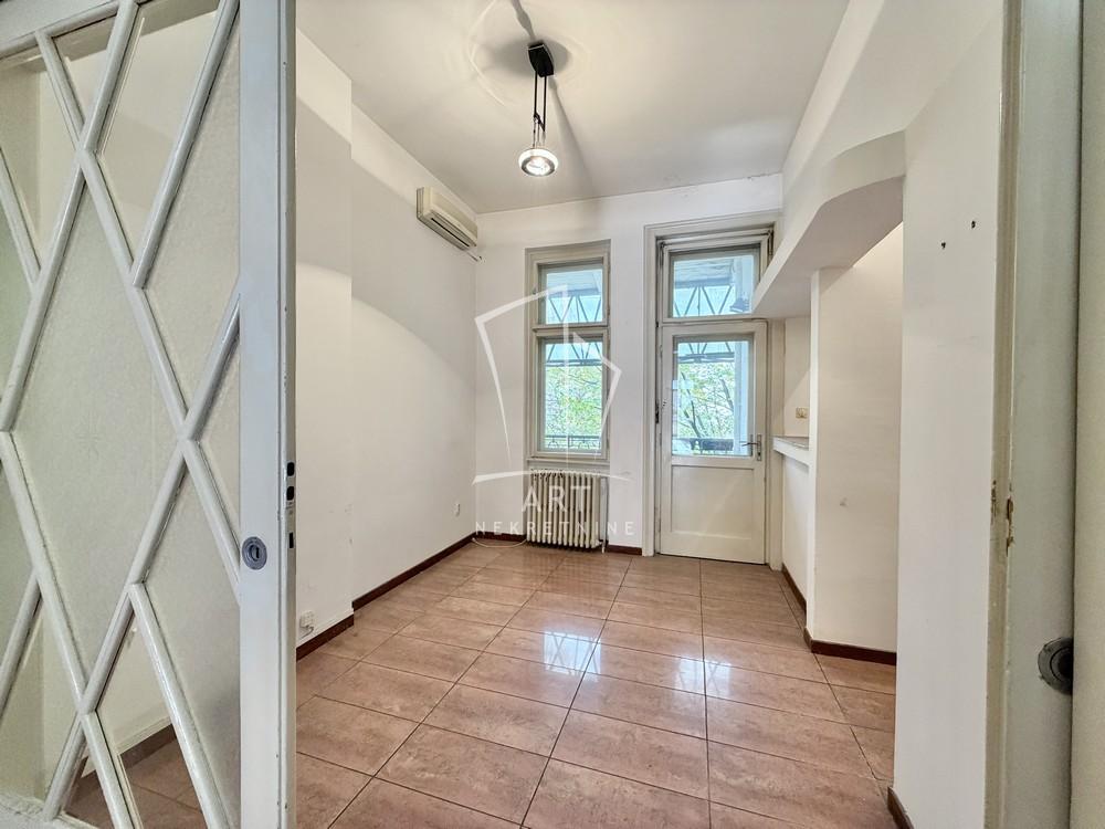 Slika 10 - Mileševska, Šestosoban stan za izdavanje, 291m2, 4.000€