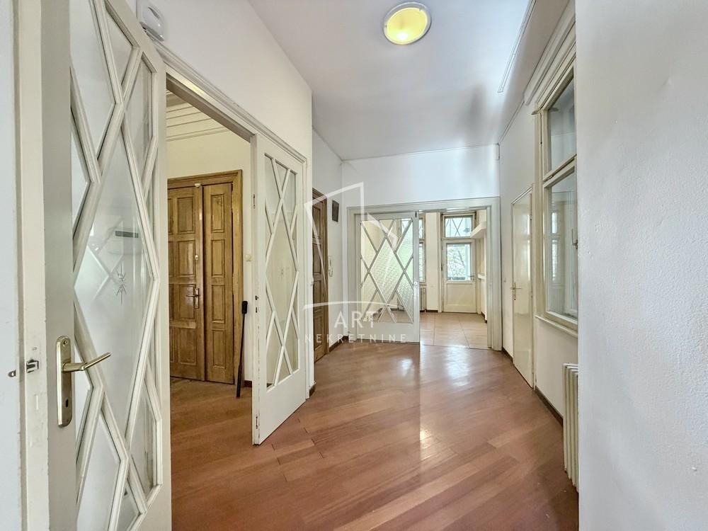 Slika 8 - Mileševska, Šestosoban stan za izdavanje, 291m2, 4.000€