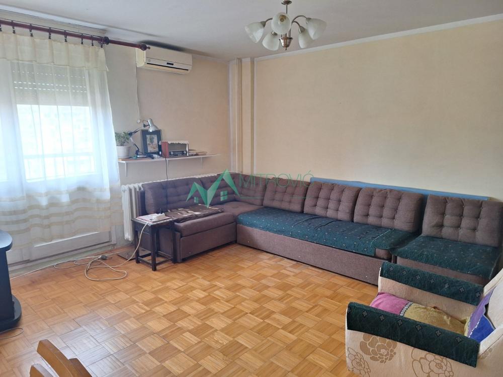 Glavna slika oglasa 371971