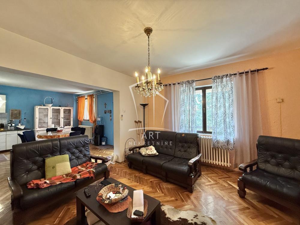 Glavna slika -Đurđije Cvetić,  Kuća na prodaju, 180m2, 285.000€