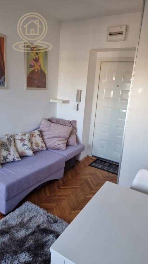 Slika 2 - Jednosoban stan za izdavanje, 20m2, 450€