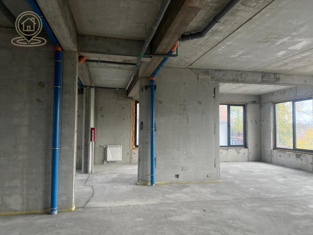 Slika 1 -  Lokal za izdavanje, 284m2, 2.250€