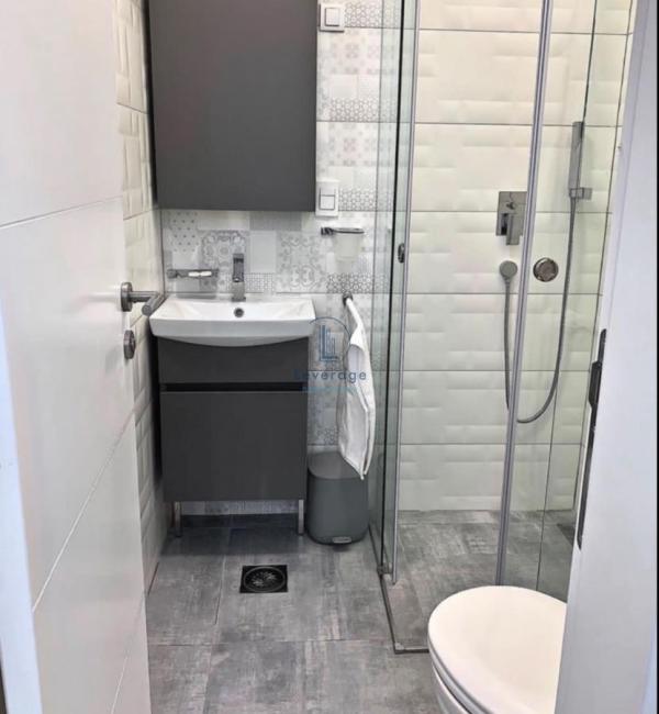 Slika 8 - Bulevar oslobođenja, Jednosoban stan za izdavanje, 40m2, 850€