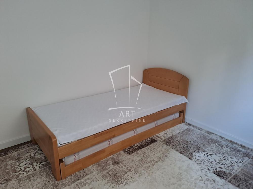 Slika 5 - Pirotska, Dvoiposoban stan za izdavanje, 58m2, 800€