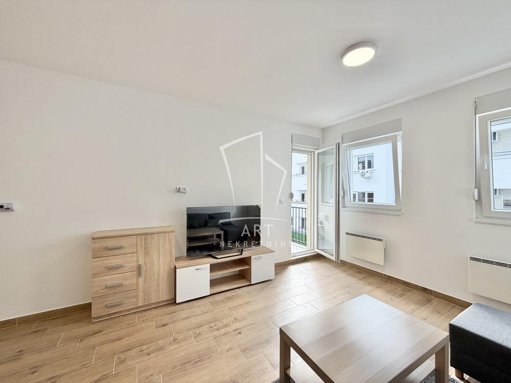 Slika 3 - Aleksandra Bugarskog, Dvosoban stan na prodaju, 40m2, 105.000€