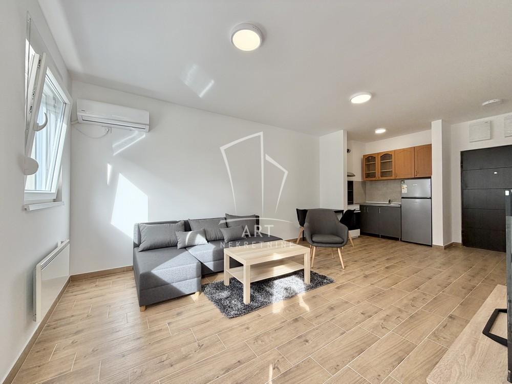 Glavna slika -Aleksandra Bugarskog, Dvosoban stan na prodaju, 40m2, 105.000€