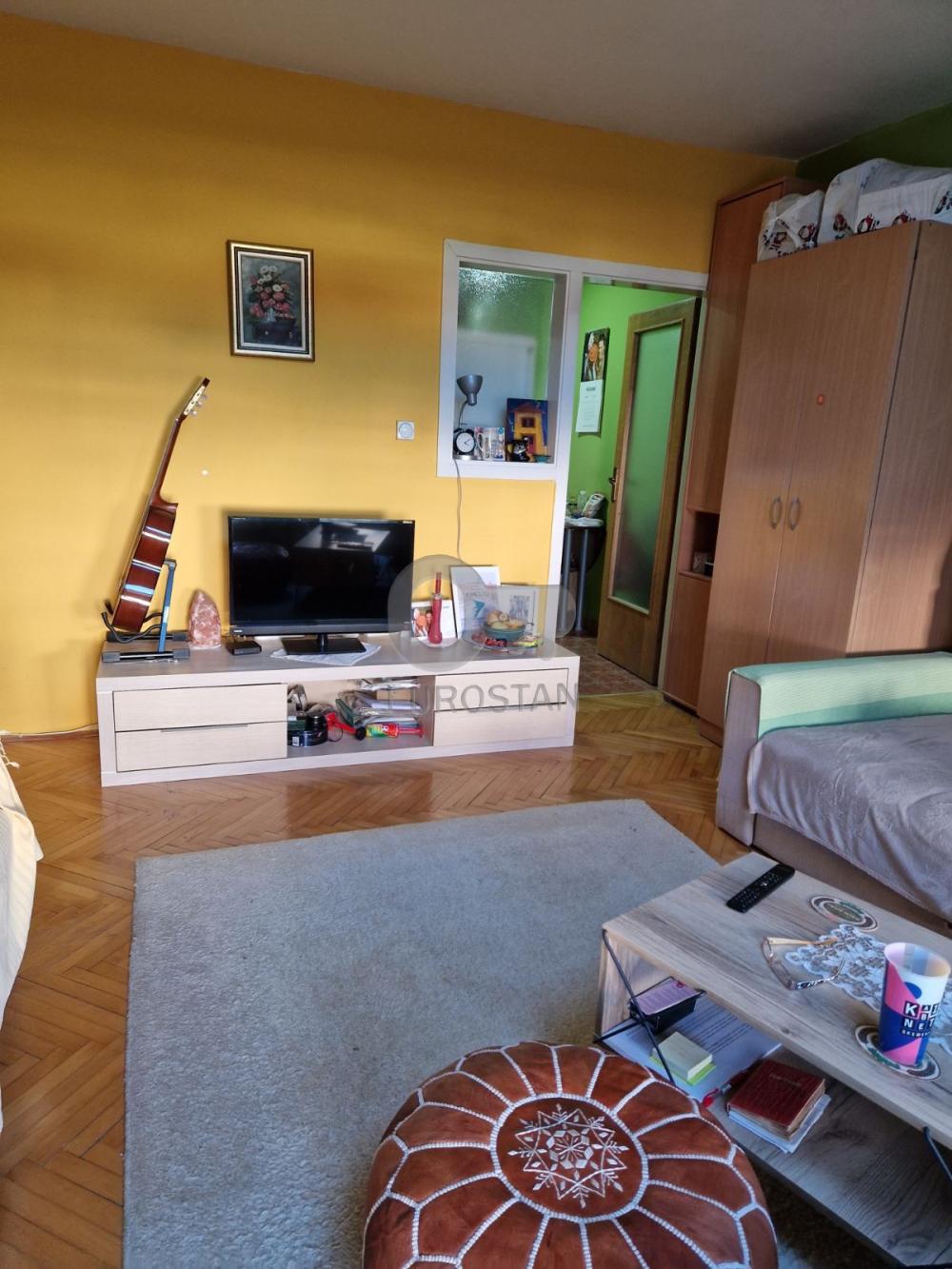 Slika 2 - Ratka Mitrovića, Jednosoban stan za izdavanje, 32m2, 300€