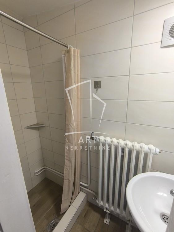 Slika 8 - Zlatka Šnajdera, Jednoiposoban stan za izdavanje, 53m2, 400€