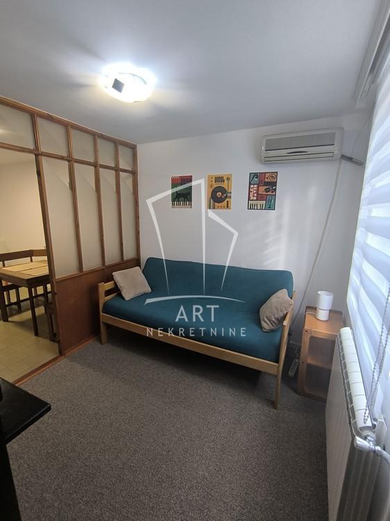 Glavna slika -Zlatka Šnajdera, Jednoiposoban stan za izdavanje, 53m2, 400€