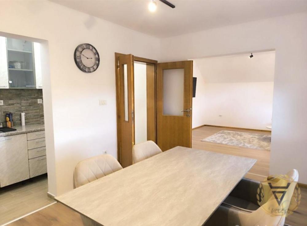 Slika 2 - Trosoban stan za izdavanje, 80m2, 550€