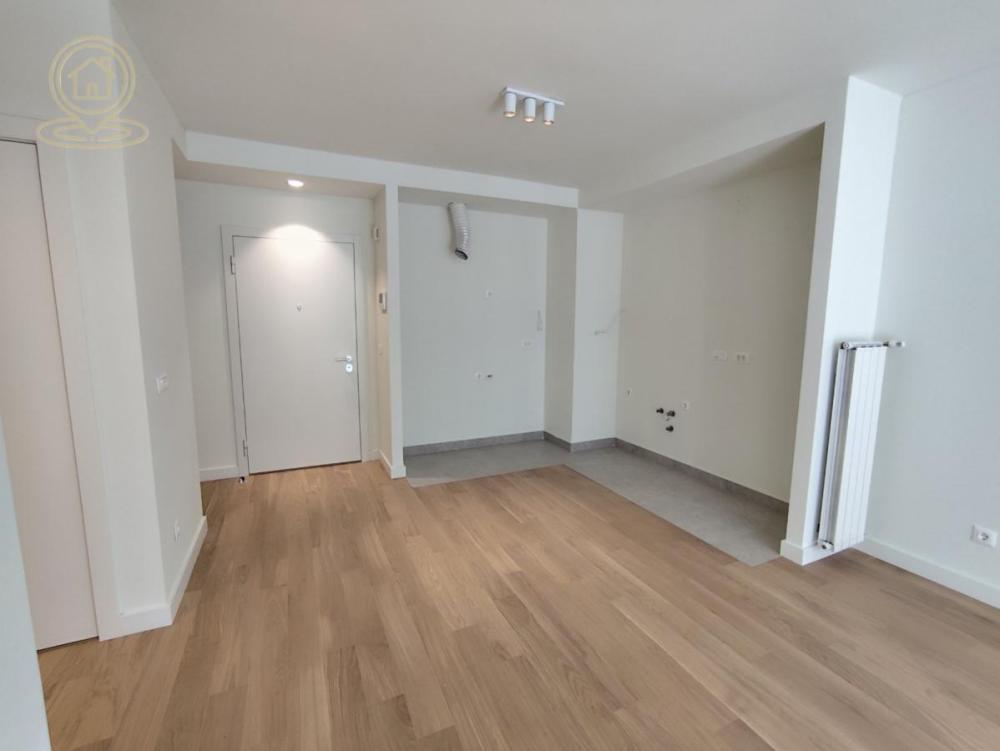 Glavna slika -Dvoiposoban stan za izdavanje, 57m2, 900€