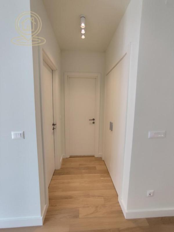 Slika 3 - Dvoiposoban stan za izdavanje, 57m2, 900€