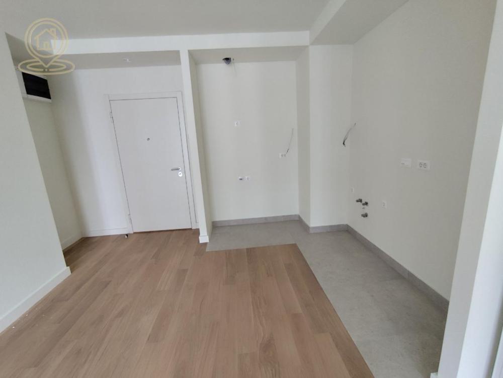 Slika 2 - Trosoban stan za izdavanje, 73m2, 1.400€