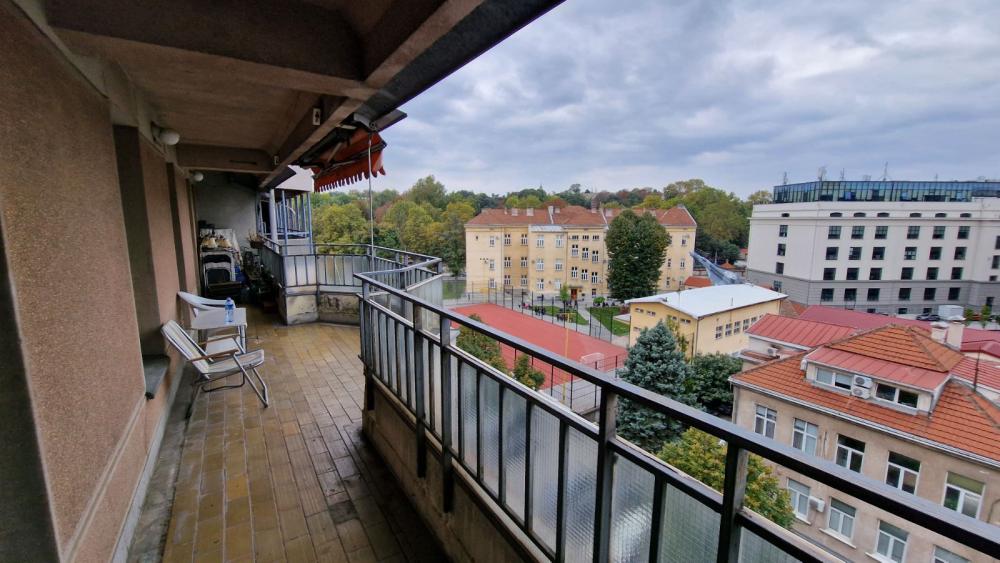 Slika 0 - Tadeuša Košćuška, Trosoban stan na prodaju, 100m2, 330.000€