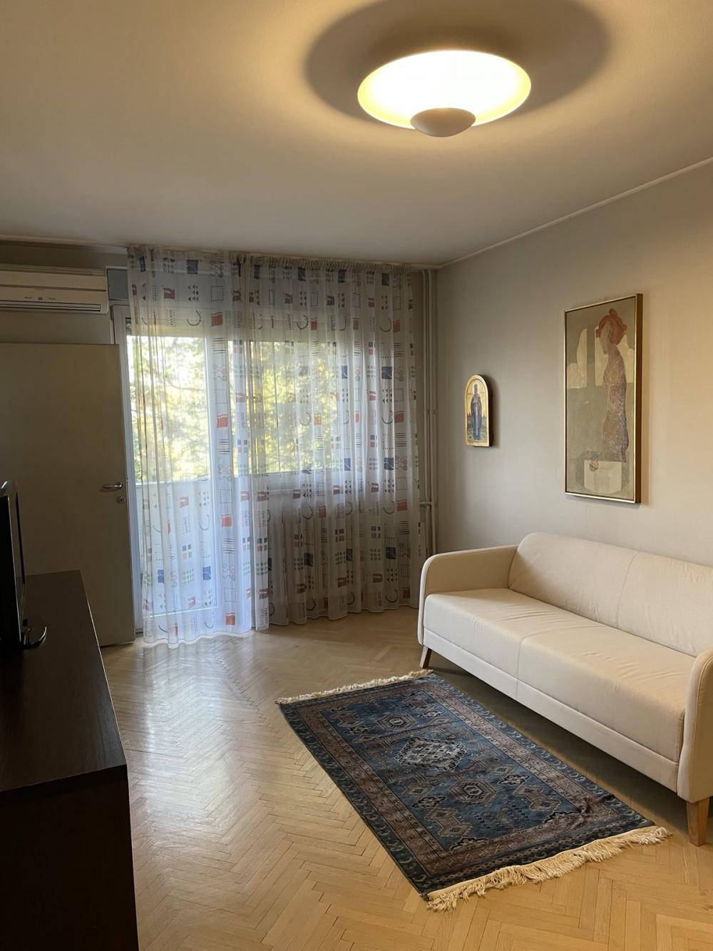 Glavna slika -Ustanička, Trosoban stan za izdavanje, 67m2, 750€