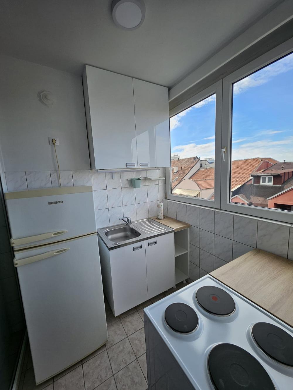 Slika 11 - Nikodima Milaša, Trosoban stan za izdavanje, 57m2, 600€