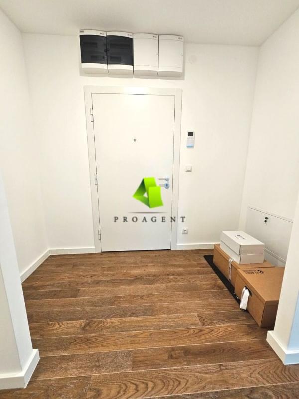 Slika 8 - Troiposoban stan za izdavanje, 130m2, 1.300€