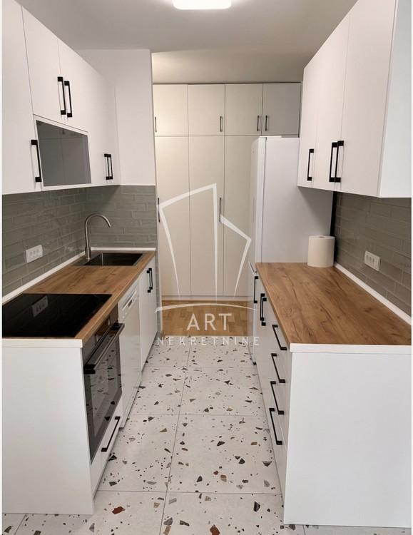 Slika 2 - Nehruova, Jednoiposoban stan za izdavanje, 65m2, 700€