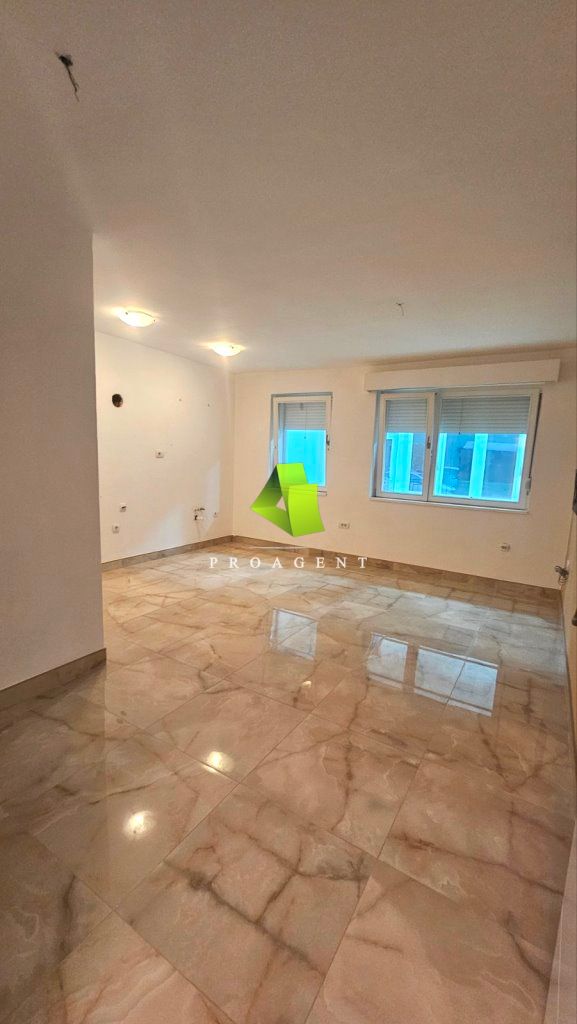 Slika 2 -  Lokal za izdavanje, 70m2, 650€