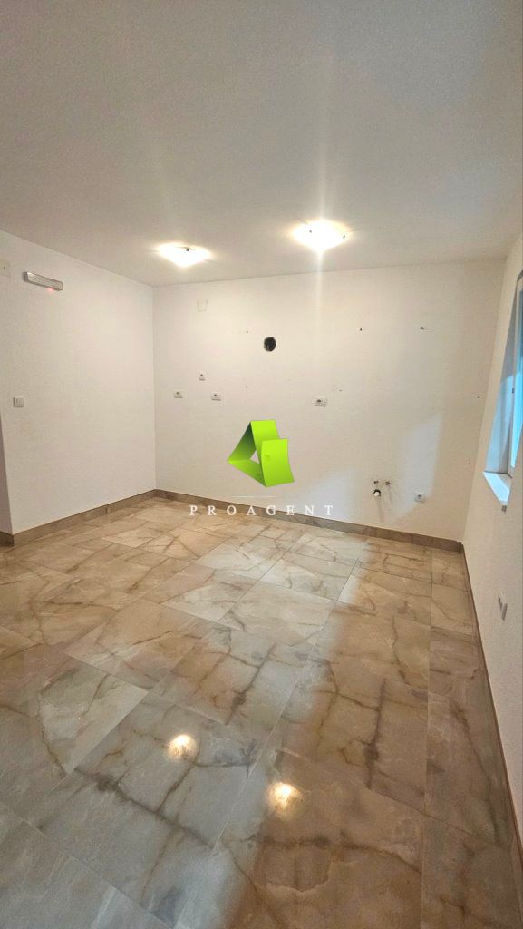 Slika 1 -  Lokal za izdavanje, 70m2, 650€