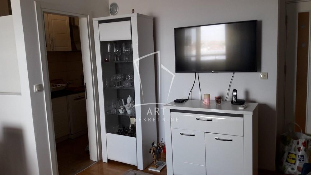 Slika 2 - Generala Vladimira Kondića, Dvoiposoban stan za izdavanje, 60m2, 600€