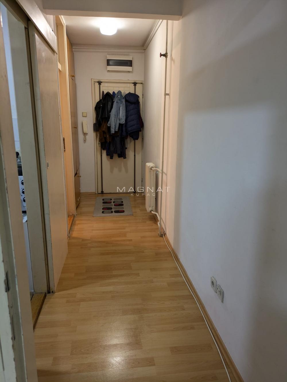 Slika 5 - Dragana Rakića, Jednoiposoban stan na prodaju, 43m2, 96.000€