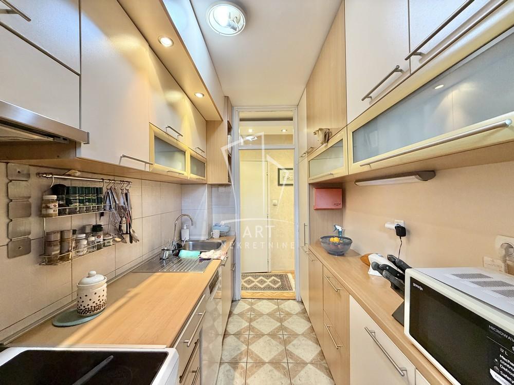 Slika 6 - Susedgradska, Petosoban stan na prodaju, 108m2, 265.000€