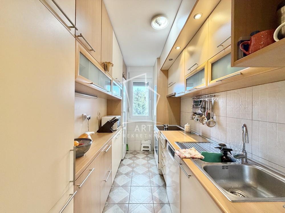 Slika 5 - Susedgradska, Petosoban stan na prodaju, 108m2, 265.000€