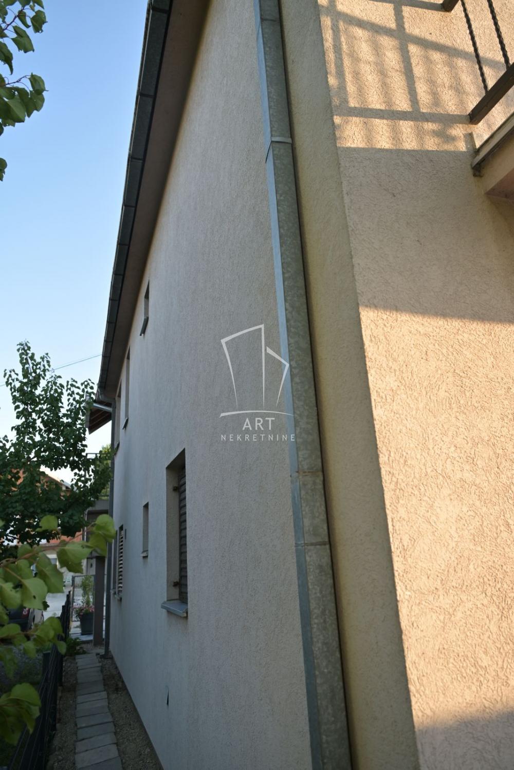 Slika 10 - Iđoška,  Kuća na prodaju, 176m2, 255.000€