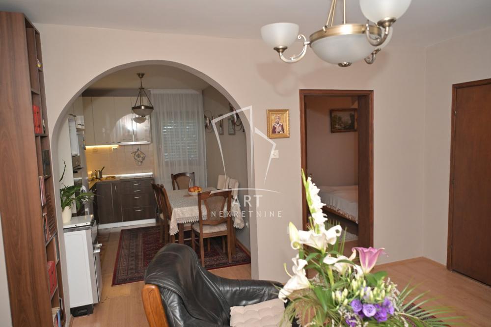 Slika 1 - Iđoška,  Kuća na prodaju, 176m2, 255.000€