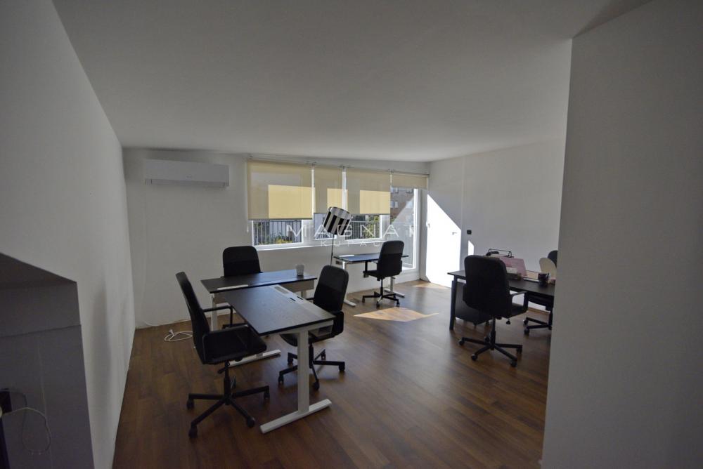 Slika 11 - Makenzijeva, Četvorosoban stan na prodaju, 167m2, 450.000€