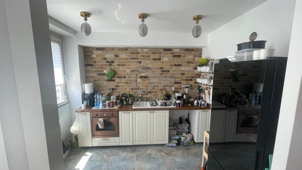 Slika 2 - Ustanička, Petosoban stan na prodaju, 113m2, 335.000€