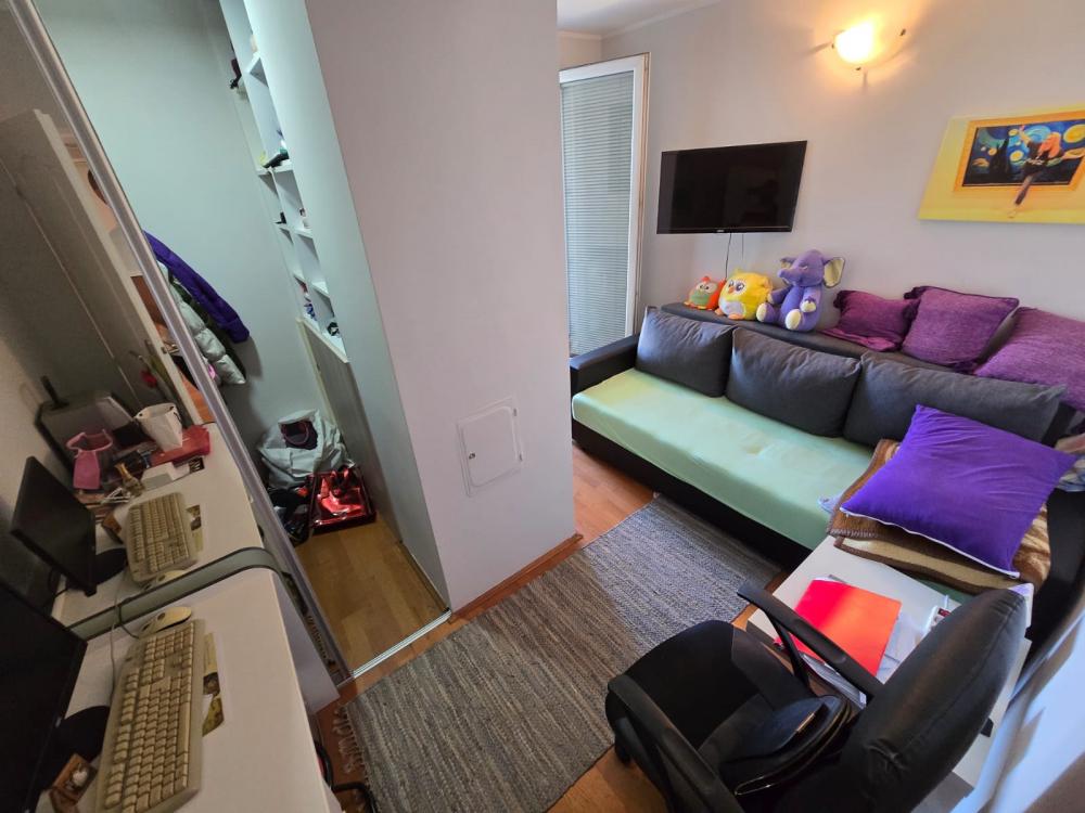 Slika 2 - Ratka Mitrovića, Trosoban stan za izdavanje, 73m2, 550€