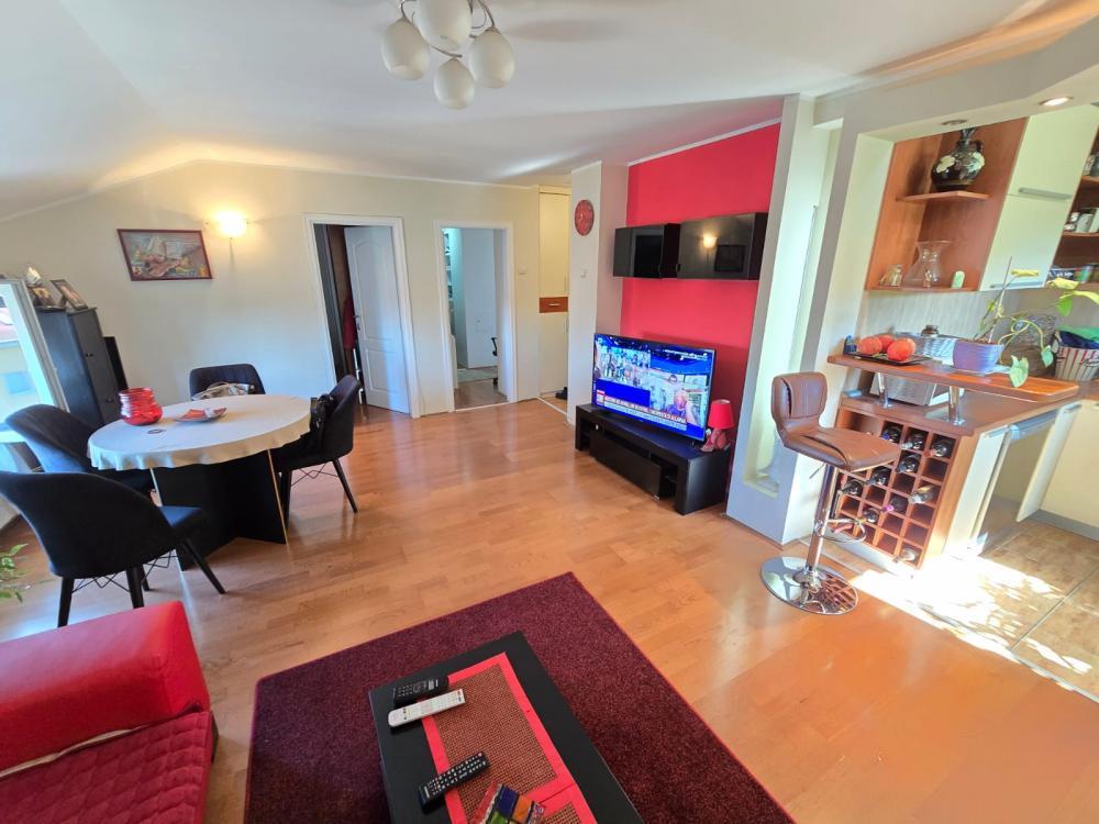 Glavna slika -Ratka Mitrovića, Trosoban stan za izdavanje, 73m2, 550€