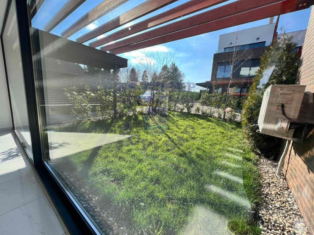 Slika 2 - Petosoban stan na prodaju, 181m2, 513.970€