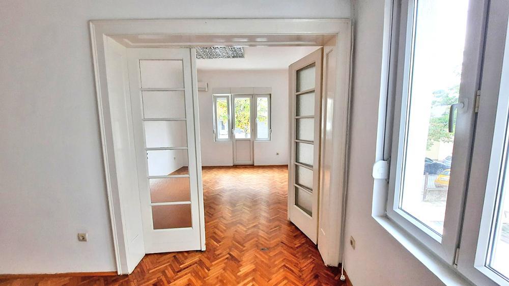 Glavna slika -Sazonova,  Lokal za izdavanje, 65m2, 800€