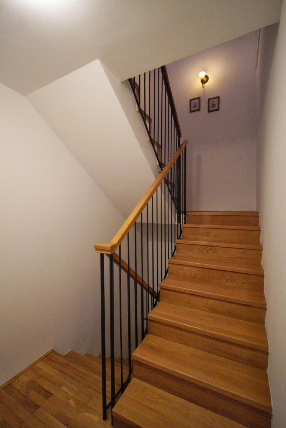 Slika 9 - Vuka Karadzica,  Kuća na prodaju, 260m2, 560.000€