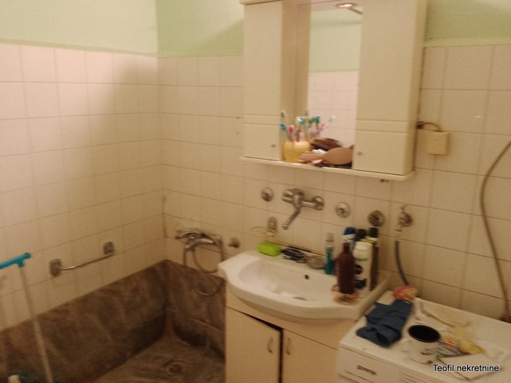 Slika 5 - Majora Zorana Radosavljevića, Dvoiposoban stan na prodaju, 70m2, 135.000€