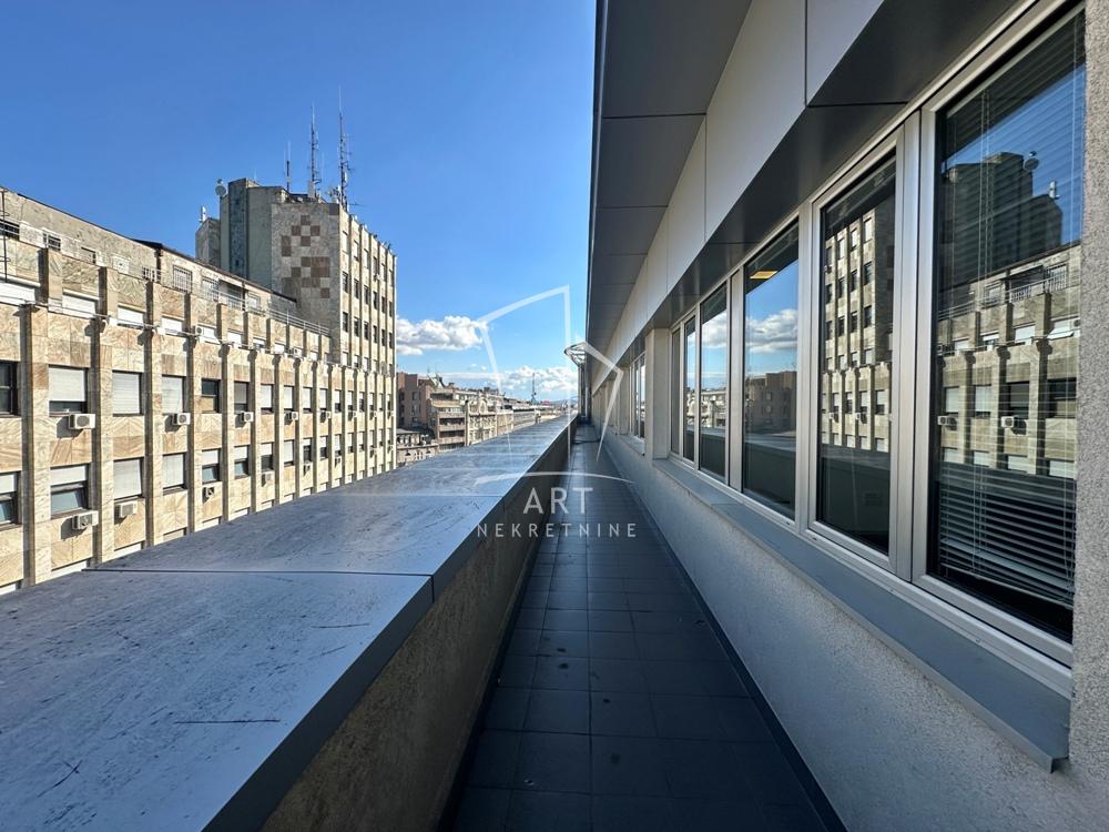 Slika 10 - Knez Mihailova,  Lokal za izdavanje, 360m2, 6.480€