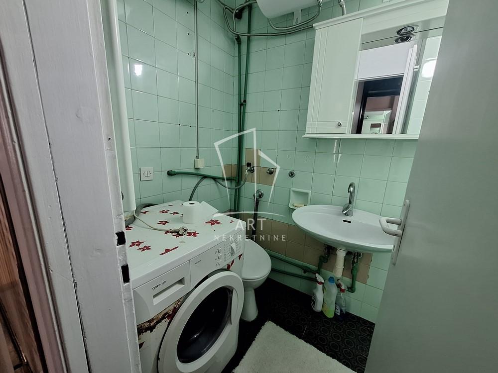 Slika 6 - Nikšićka, Trosoban stan za izdavanje, 59m2, 600€