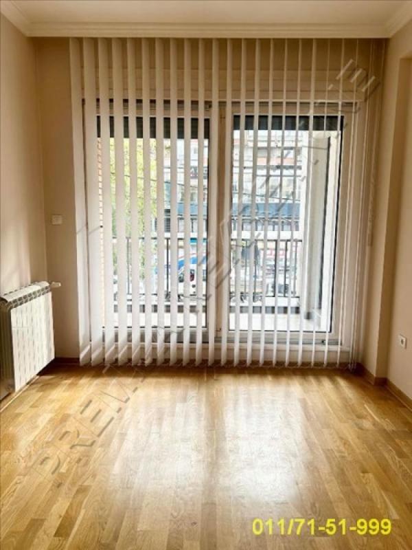 Slika 10 - Južni bulevar, Trosoban stan za izdavanje, 83m2, 1.100€