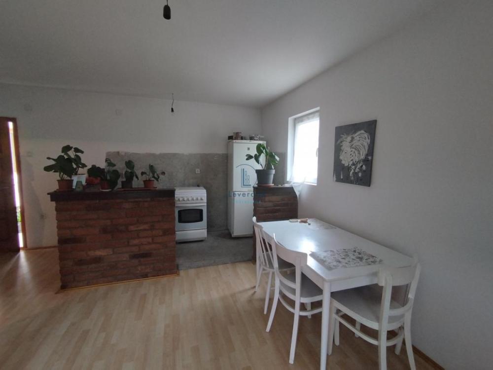 Slika 6 -  Kuća na prodaju, 214m2, 275.000€