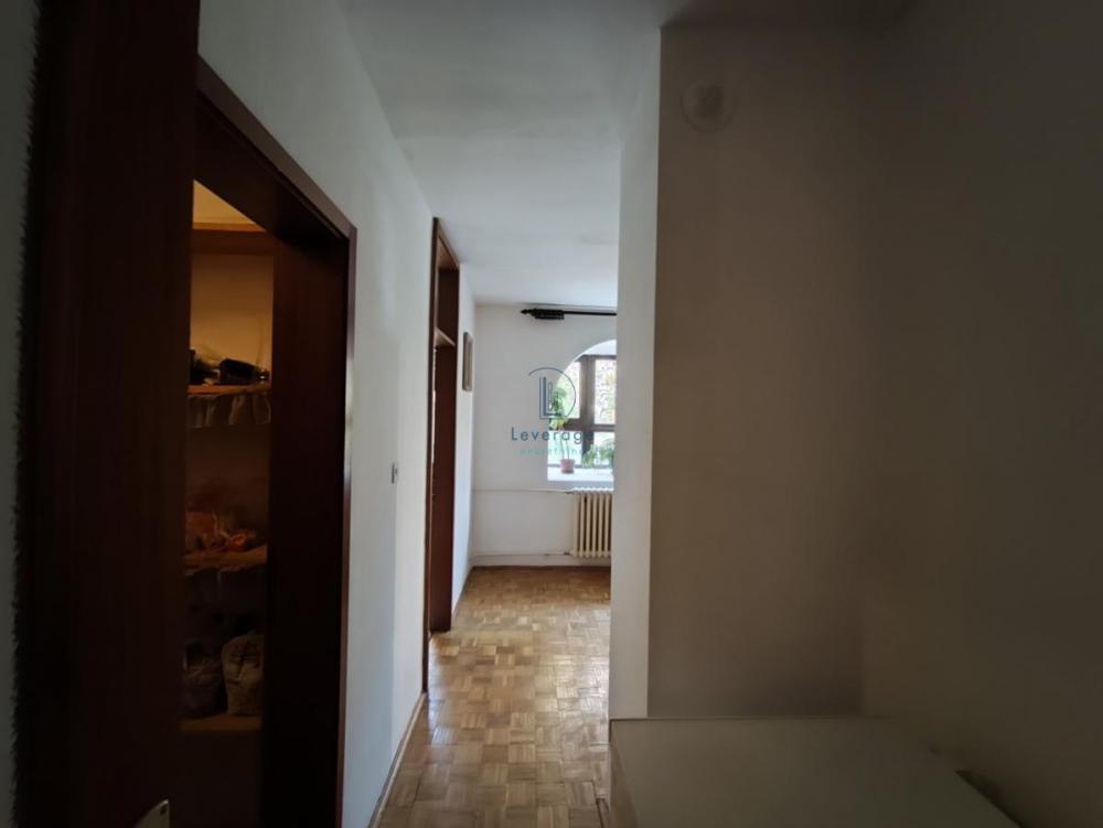 Slika 5 - Slobodana Jovanovića, Dvoiposoban stan na prodaju, 75m2, 205.000€