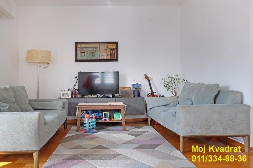 Glavna slika -Dvosoban stan na prodaju, 68m2, 285.000€