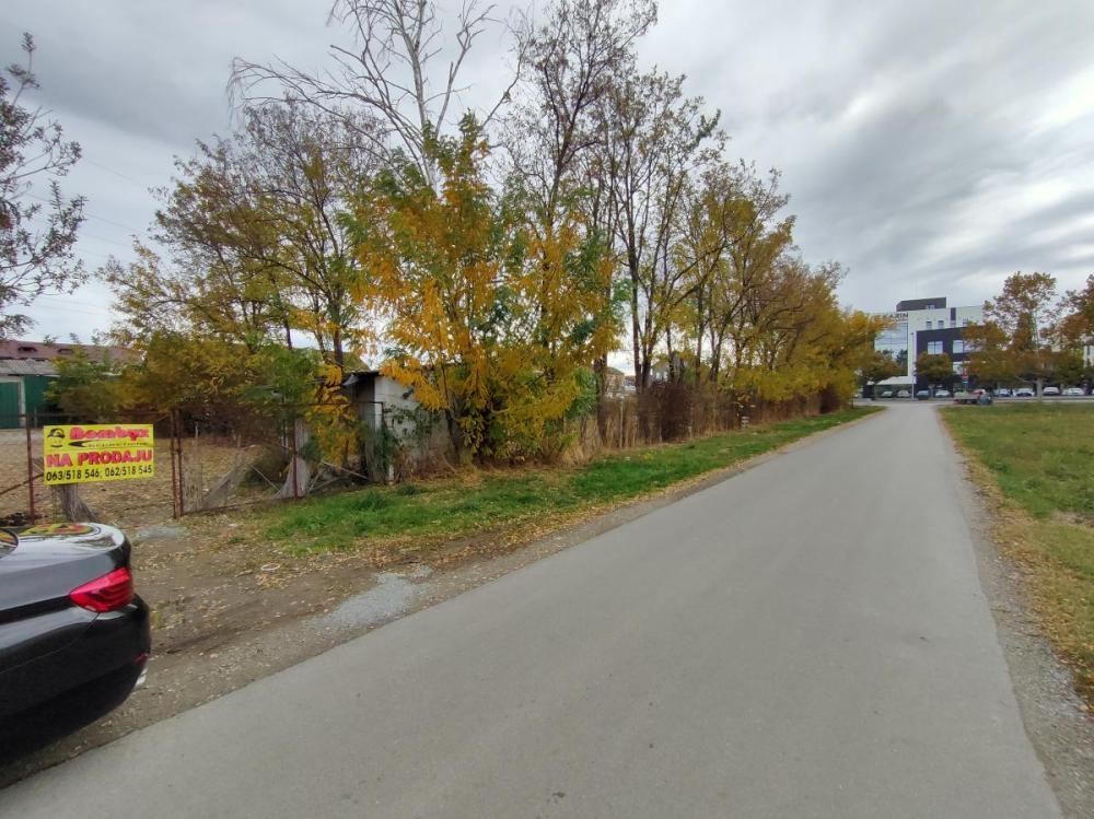Slika 3 -  Plac na prodaju, Veternik Lipov gaj, , 220.000€