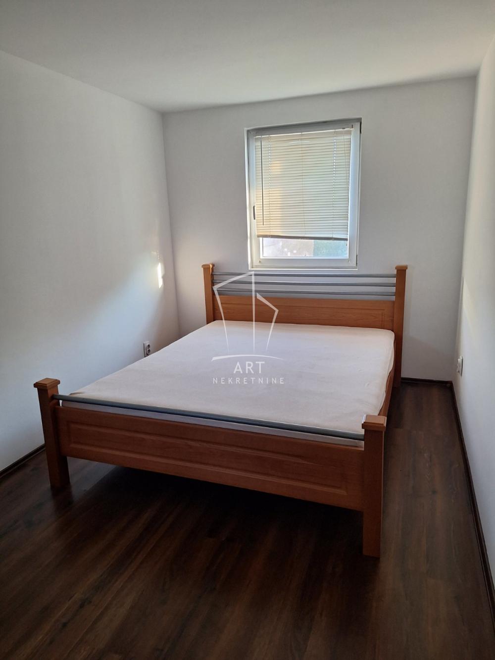 Slika 5 - Sutjeska 8, Četvoroiposoban stan za izdavanje, 72m2, 350€