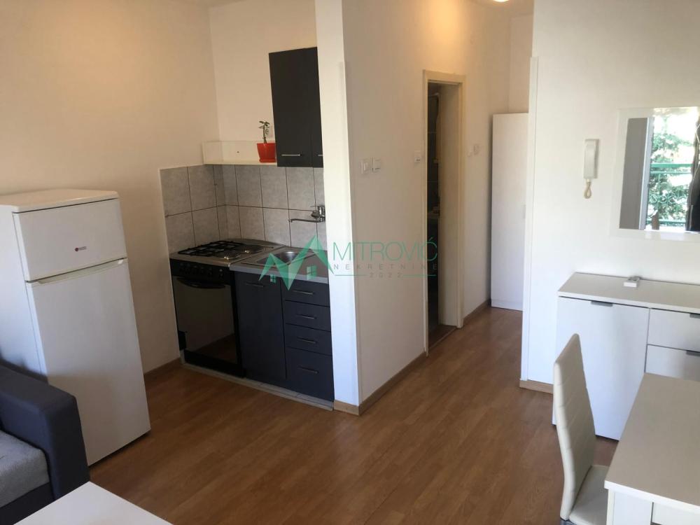 Slika 3 - Stan za izdavanje, 28m2, 300€